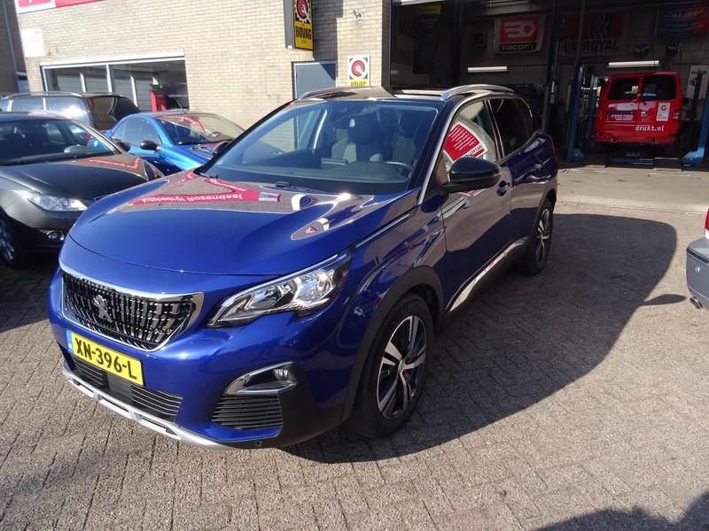 PEUGEOT 3008 1.2 PureTech 130pk  Allure rijklaar