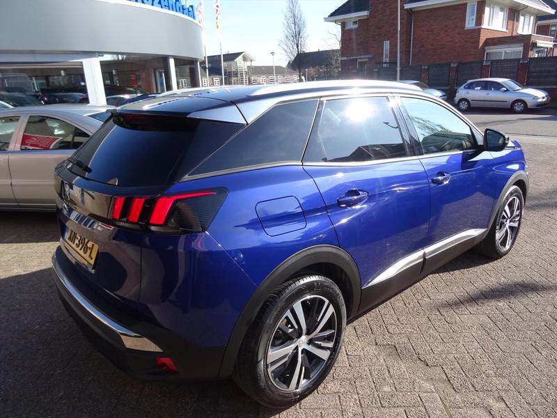 PEUGEOT 3008 1.2 PureTech 130pk  Allure rijklaar