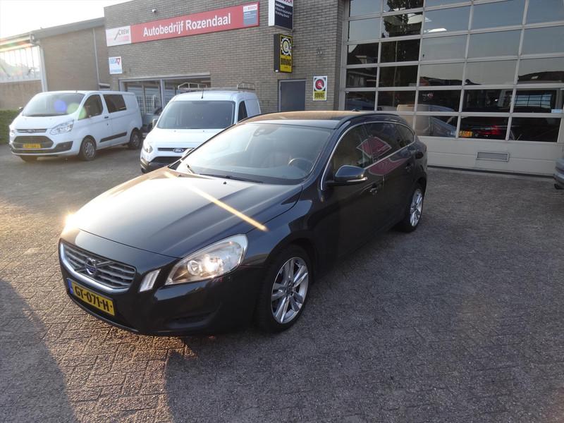 Volvo V60 1.6D DRIVE 84KW