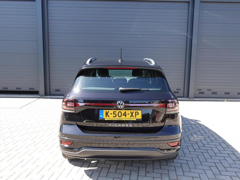 VOLKSWAGEN T-Cross 1.0 TSI 110pk DSG R-line RIJKLAAR/TREKHAAK/CARPLAY/CAMERA/LED/NAVI