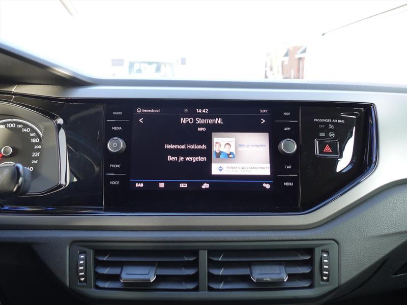 Volkswagen Polo 1.0 TSI 95pk Comfortline RIJKLAARPRIJS CARPLAY DAB NAVI CRUISE 