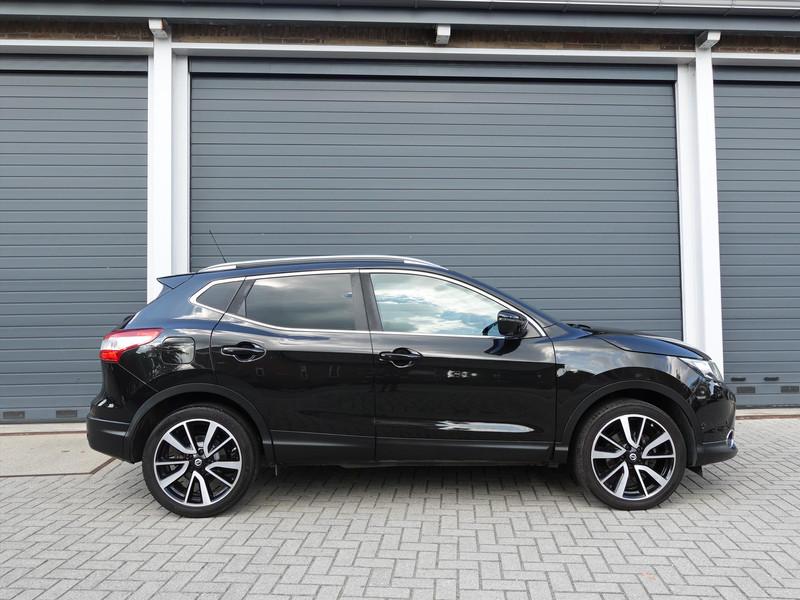 NISSAN Qashqai 1.2 115pk DIG-T Tekna