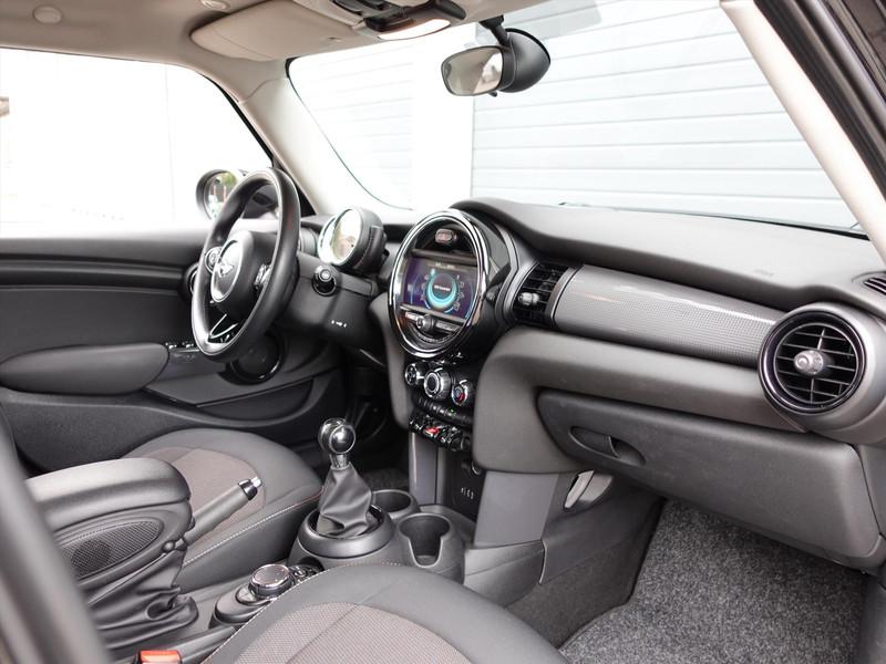 Mini Mini 5-Deurs (f55) 1.5 136pk NAVI CRUISE PDC CLIMA 