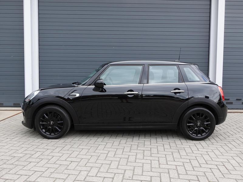 Mini Mini 5-Deurs (f55) 1.5 136pk NAVI CRUISE PDC CLIMA 