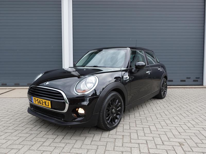 Mini Mini 5-Deurs (f55) 1.5 136pk NAVI CRUISE PDC CLIMA 