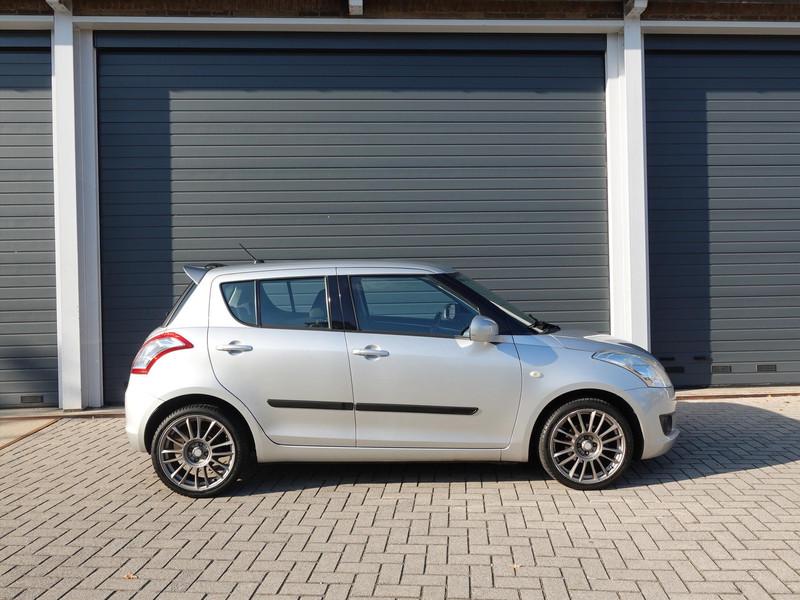 SUZUKI Swift 1.2 94pk 5d Sport-line
