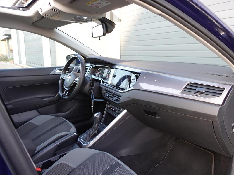Volkswagen Polo 1.6 TDI 95pk 7-DSG Highline PANO LED TREKHAAK AFNEEMBAAR STOELVERWARMING PDC NAVI