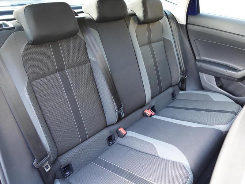 Volkswagen Polo 1.6 TDI 95pk 7-DSG Highline PANO LED TREKHAAK AFNEEMBAAR STOELVERWARMING PDC NAVI