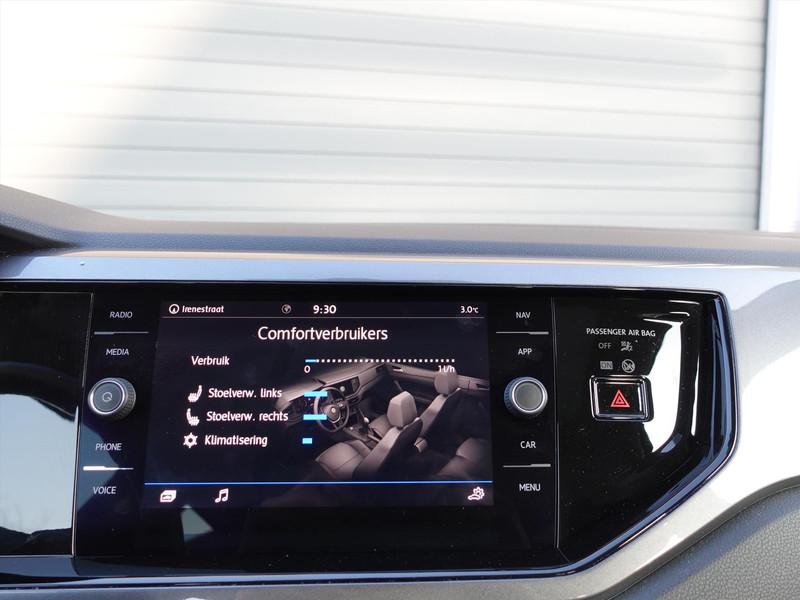 Volkswagen Polo 1.6 TDI 95pk 7-DSG Highline PANO LED TREKHAAK AFNEEMBAAR STOELVERWARMING PDC NAVI