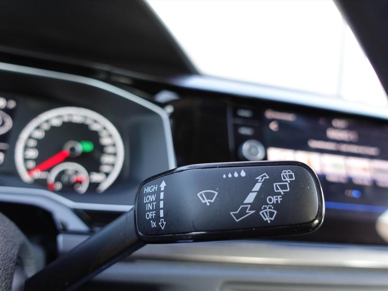 Volkswagen Polo 1.6 TDI 95pk 7-DSG Highline PANO LED TREKHAAK AFNEEMBAAR STOELVERWARMING PDC NAVI