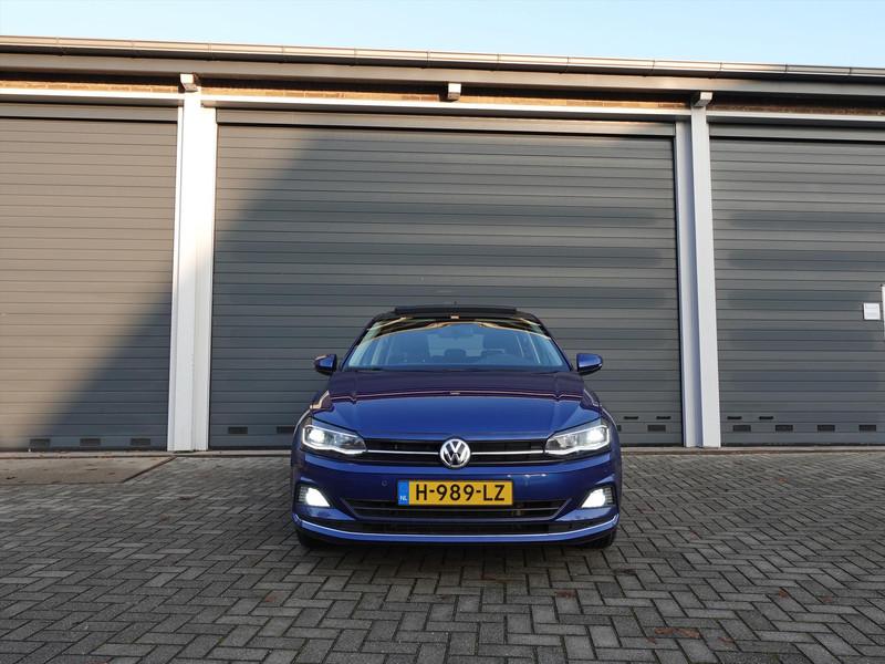 Volkswagen Polo 1.6 TDI 95pk 7-DSG Highline PANO LED TREKHAAK AFNEEMBAAR STOELVERWARMING PDC NAVI