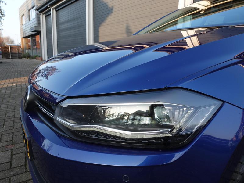 Volkswagen Polo 1.6 TDI 95pk 7-DSG Highline PANO LED TREKHAAK AFNEEMBAAR STOELVERWARMING PDC NAVI