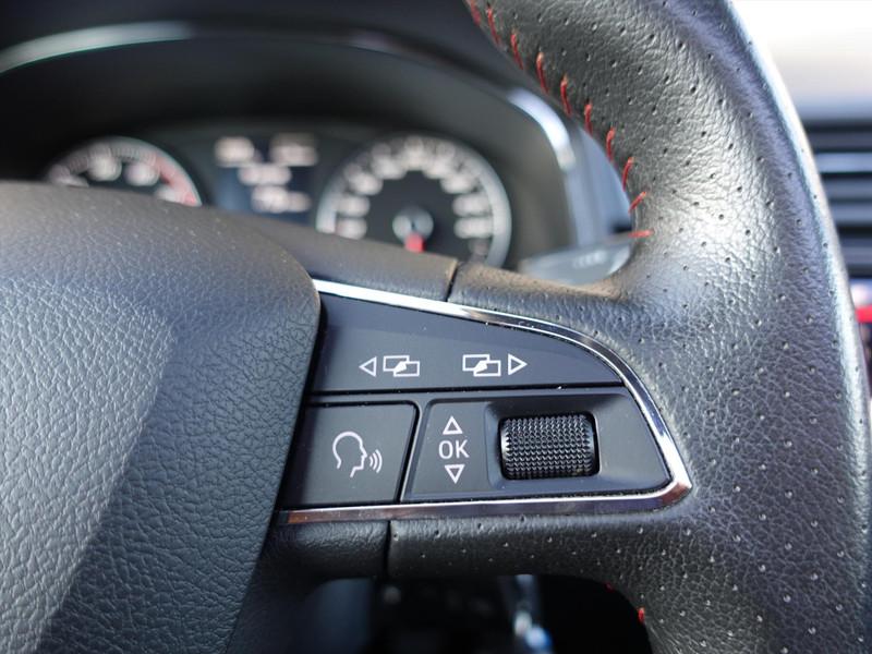 SEAT Ibiza 1.0TSI 95pk FR Business Intense PANO LED CARPLAY CRUISE CLIMA PDC 