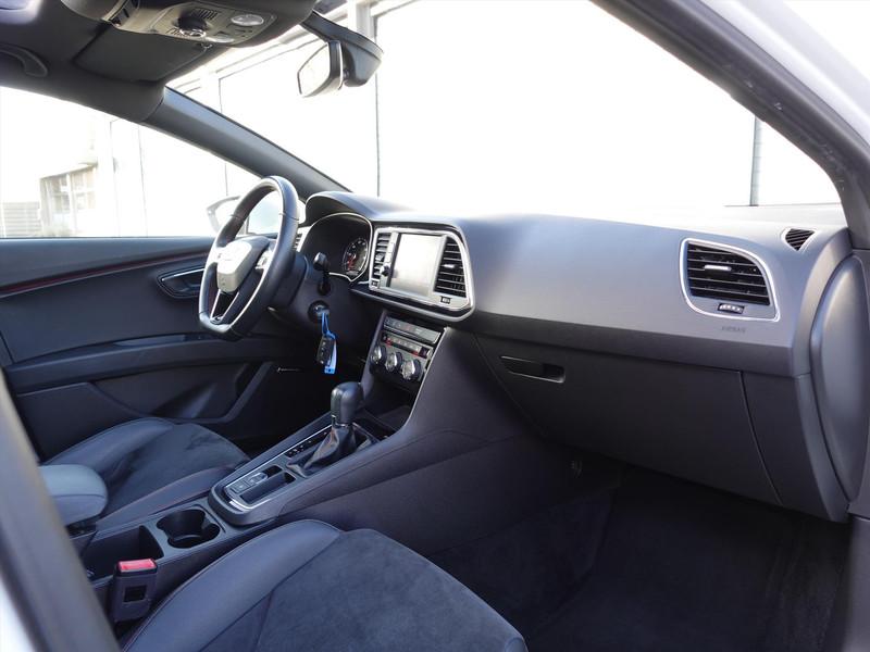Seat Leon Sportstourer 1.4 EcoTSI 150PK DSG-7 FR Business Intense PANO FULL LINK SFEER LED ALCANTARA CRUISE PDC