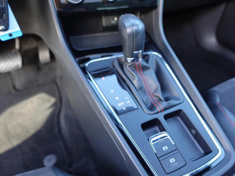 Seat Leon Sportstourer 1.4 EcoTSI 150PK DSG-7 FR Business Intense PANO FULL LINK SFEER LED ALCANTARA CRUISE PDC