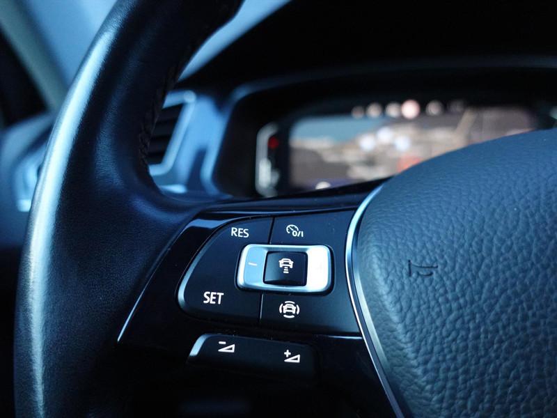 VOLKSWAGEN Tiguan 1.5 TSI ACT 150pk DSG Highline ELEKTR TREKHAAK HEAD UP PANO LED MASSAGE PARK ASSIST