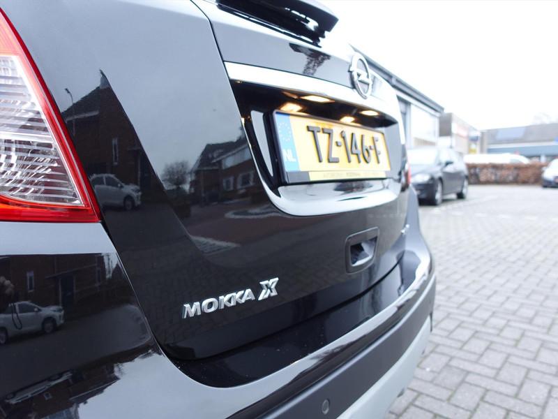 OPEL Mokka X 1.4 Turbo 140pk Black Edition AUT RIJKLAARPRIJS STUUR/STOEL VERWARMING KEYLESS SCHUIFKANTEL DAK CARPLAY NAVI PDC 
