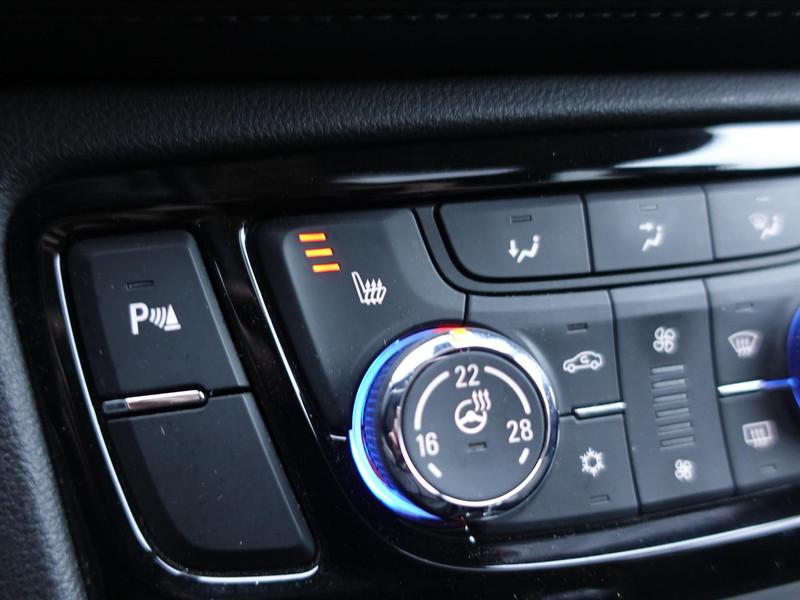 OPEL Mokka X 1.4 Turbo 140pk Black Edition AUT RIJKLAARPRIJS STUUR/STOEL VERWARMING KEYLESS SCHUIFKANTEL DAK CARPLAY NAVI PDC 