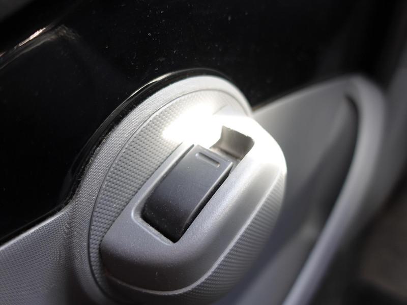 PEUGEOT 107 1.0 12V 5DR APK 03-2027 AIRCO ELKTR RAMEN RADIO