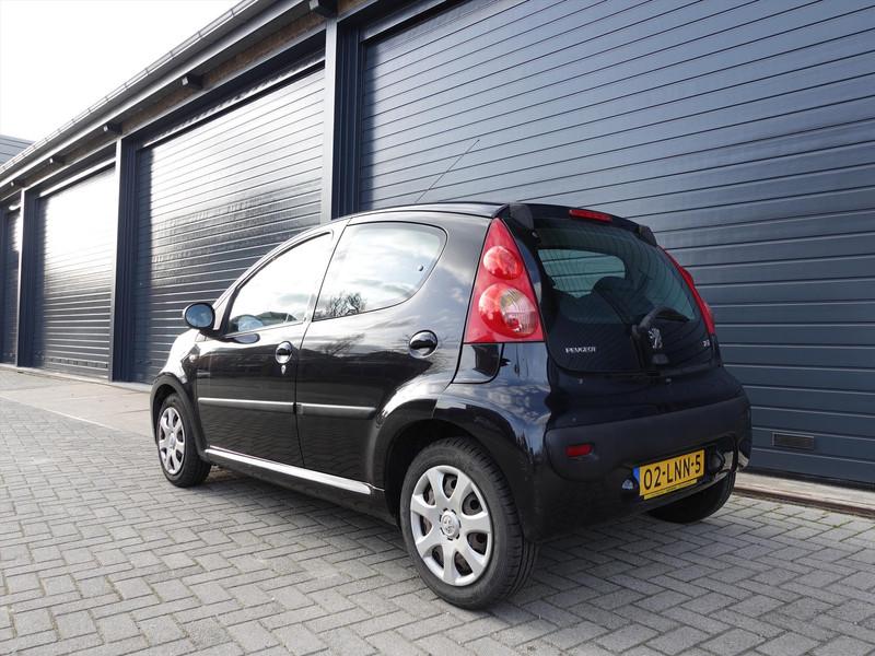 PEUGEOT 107 1.0 12V 5DR APK 03-2027 AIRCO ELKTR RAMEN RADIO