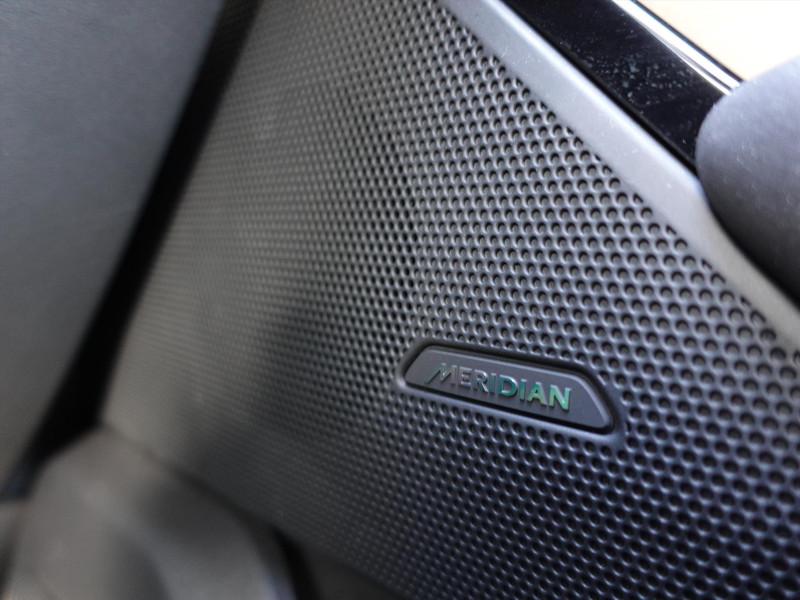 LAND ROVER Range Rover Velar P400e 404pk AWD AUT R-Dynamic S RIJKLAAR 1E EIGENAAR ELEKTR TREKHAAK MERIDAN LED CARPLAY ALCANTARA 