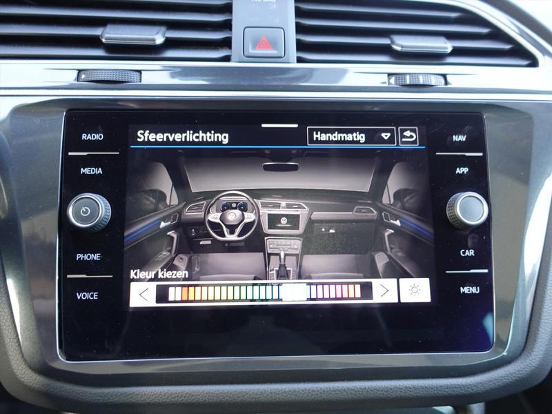 VOLKSWAGEN Tiguan 1.4 TSI eHybrid 245pk DSG Elegance RIJKLAAR PANO IQ LIGHT KEYLESS PARK ASSIST SFEER VERLICHTING