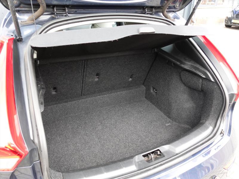 Volvo V40 1.6 D2 115PK Momentum 