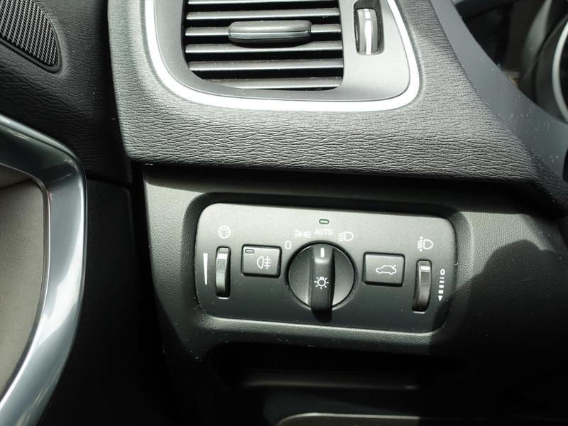 Volvo V40 1.6 D2 115PK Momentum 