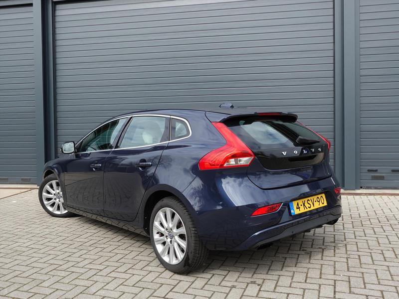 Volvo V40 1.6 D2 115PK Momentum 