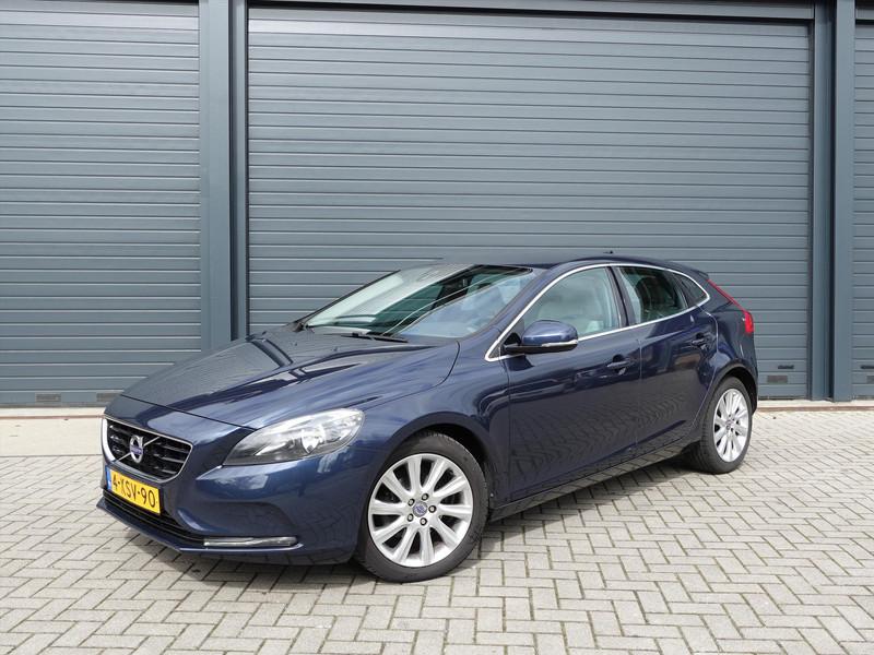 Volvo V40 1.6 D2 115PK Momentum 
