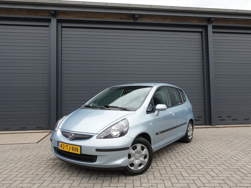 HONDA Jazz 1.2 I RIJKLAAR/TREKHAAK/AIRCO/ELKTR RAMEN 
