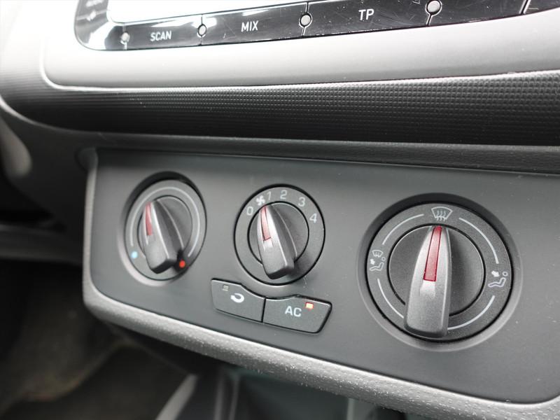 SEAT Ibiza 1.4 TREKHAAK/AIRCO/CRUISE