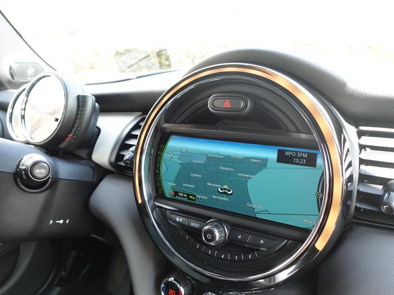 MINI Mini Cooper S JCW RIJKLAAR/PANO/H&K/HUD/DCC/STOELVERWARMING