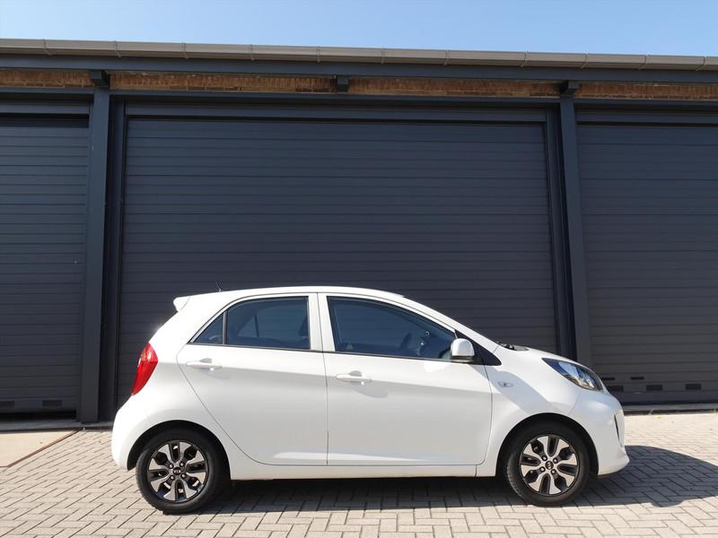 KIA Picanto 1.0 CVVT 5D EconomyPlusLine RIJKLAAR/CAMERA/AIRCO/NAVI/BT AUDIO