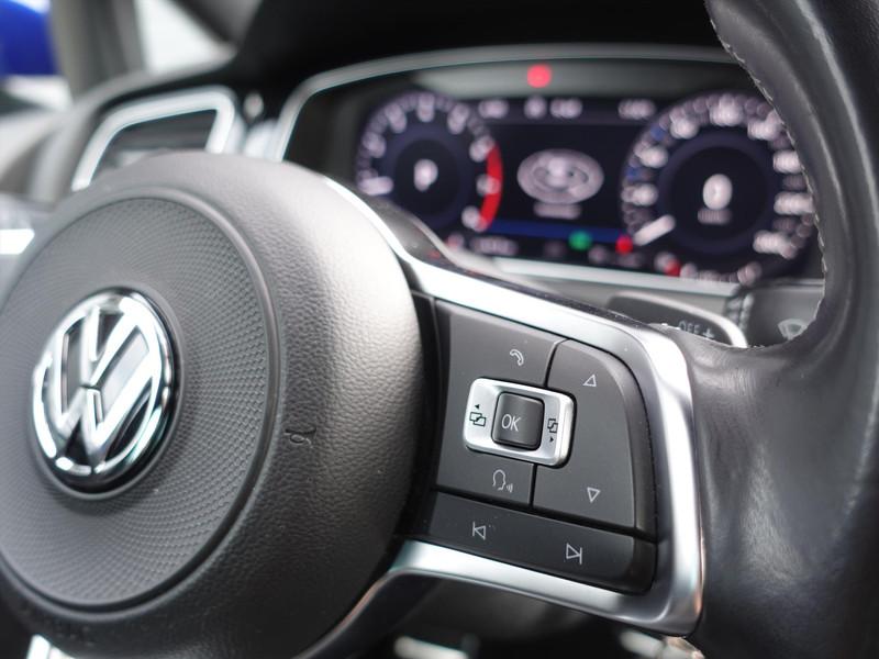 VOLKSWAGEN Golf Vii 1.4 TSI 7-DSG 3XR-line RIJKLAAR/TREKAAK/DCC/LED/ACC/CARPLAY/NAVI