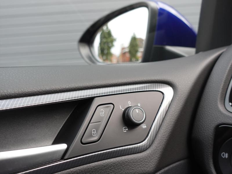 VOLKSWAGEN Golf Vii 1.4 TSI 7-DSG 3XR-line RIJKLAAR/TREKAAK/DCC/LED/ACC/CARPLAY/NAVI