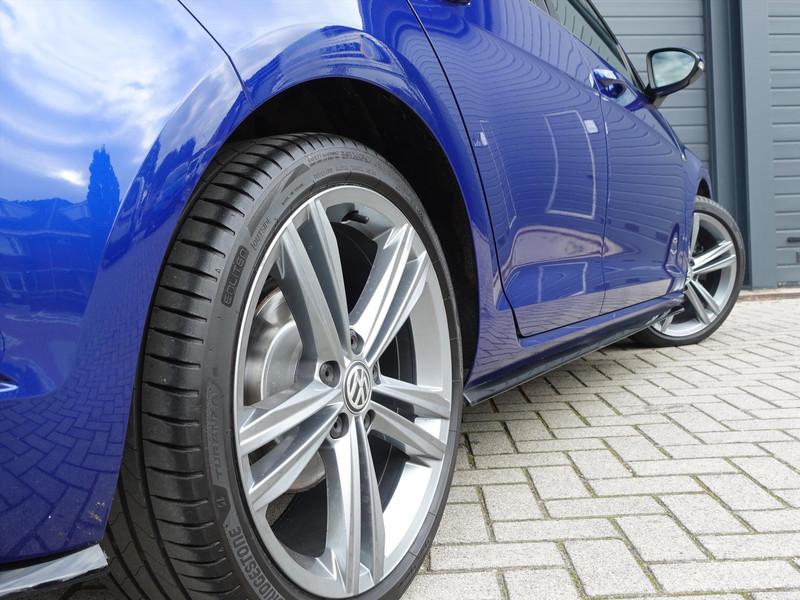 VOLKSWAGEN Golf Vii 1.4 TSI 7-DSG 3XR-line RIJKLAAR/TREKAAK/DCC/LED/ACC/CARPLAY/NAVI